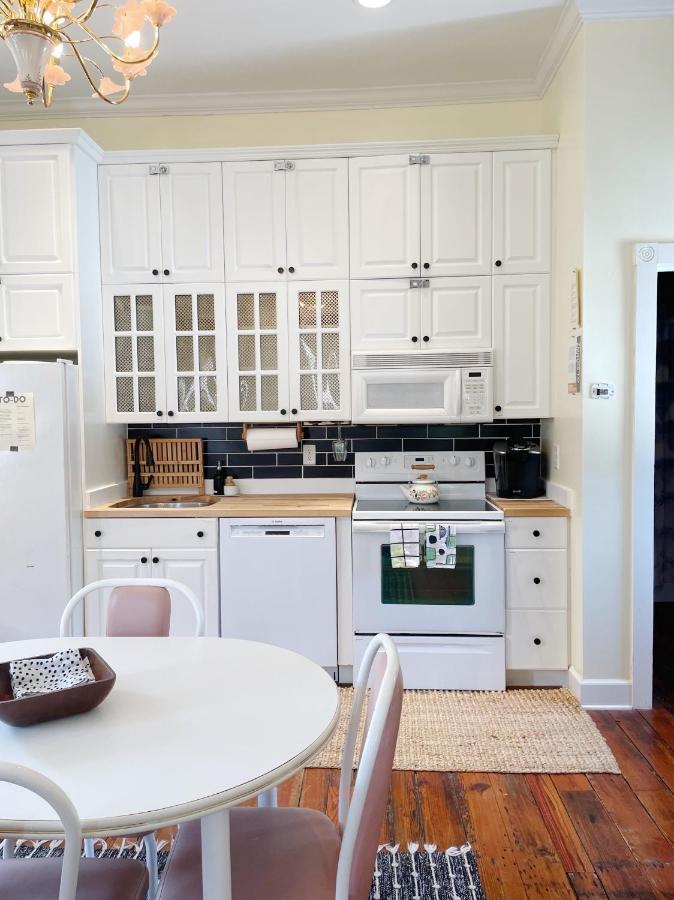 Charming 1885 Parlor Loft Downtown Savannah Stay Eksteriør bilde